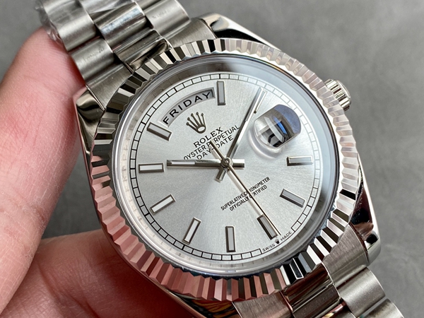 激安ロレックス正面デザイン